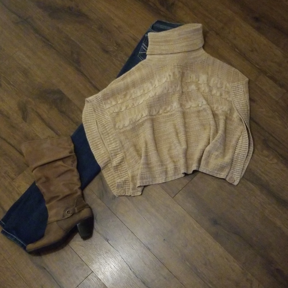 Pullover sweater - Picture 6 of 6